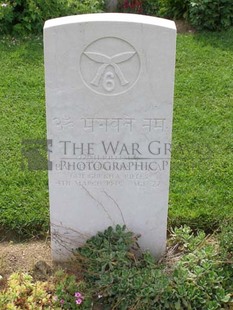 ANCONA WAR CEMETERY - BAL BAHADUR ROKA, 